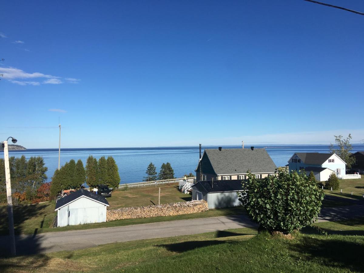 Les Chalets De La Colline Inc Baie-Sainte-Catherine Luaran gambar